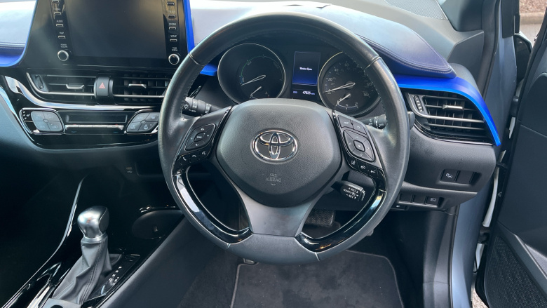 Toyota C-HR 2.0 Hybrid Dynamic 5dr CVT Hybrid Hatchback